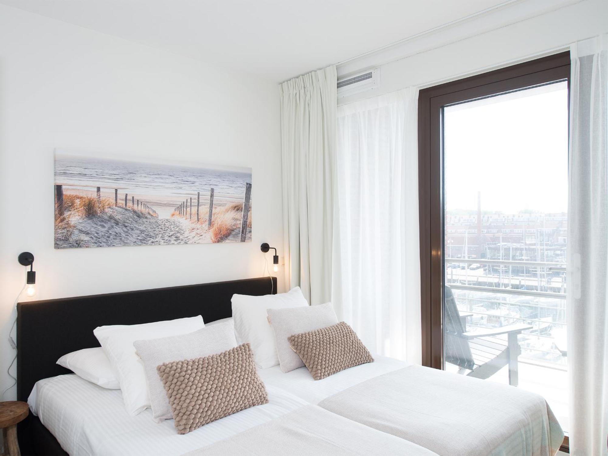 BizStay Harbour III Scheveningen Apartments Den Haag Kamer foto