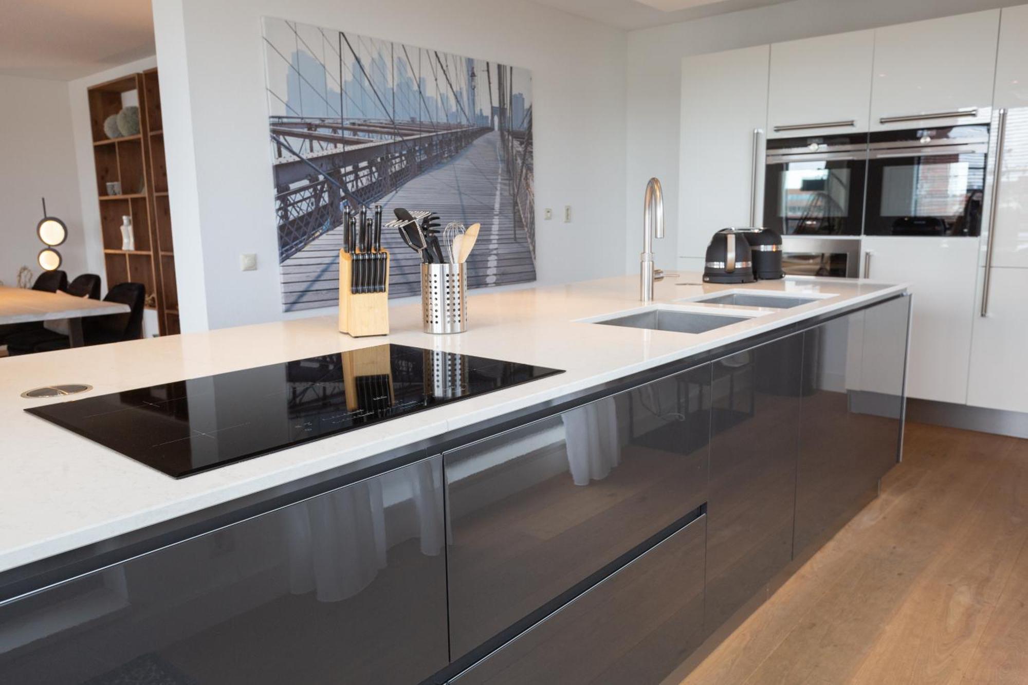 BizStay Harbour III Scheveningen Apartments Den Haag Kamer foto