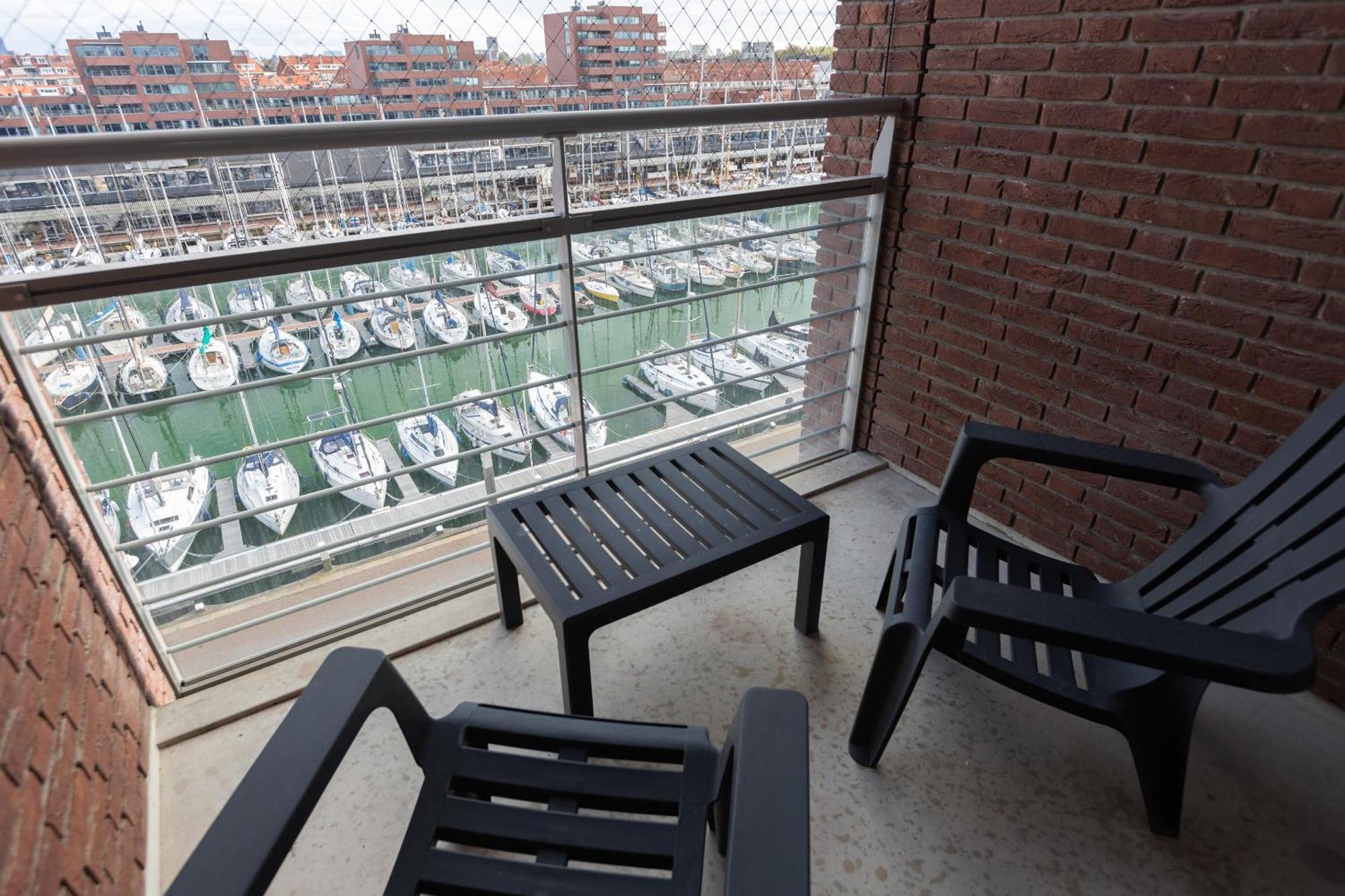 BizStay Harbour III Scheveningen Apartments Den Haag Kamer foto