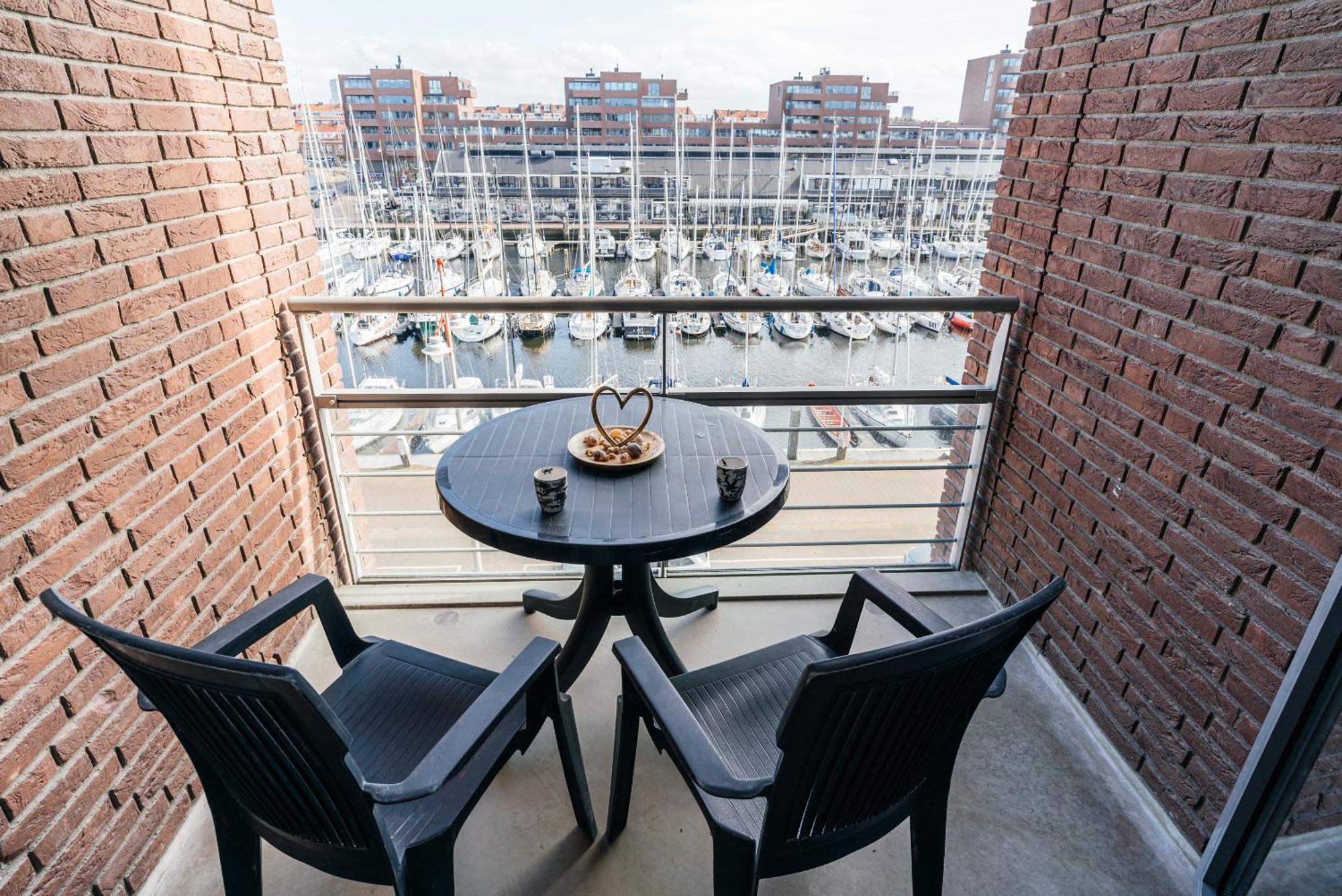 BizStay Harbour III Scheveningen Apartments Den Haag Kamer foto
