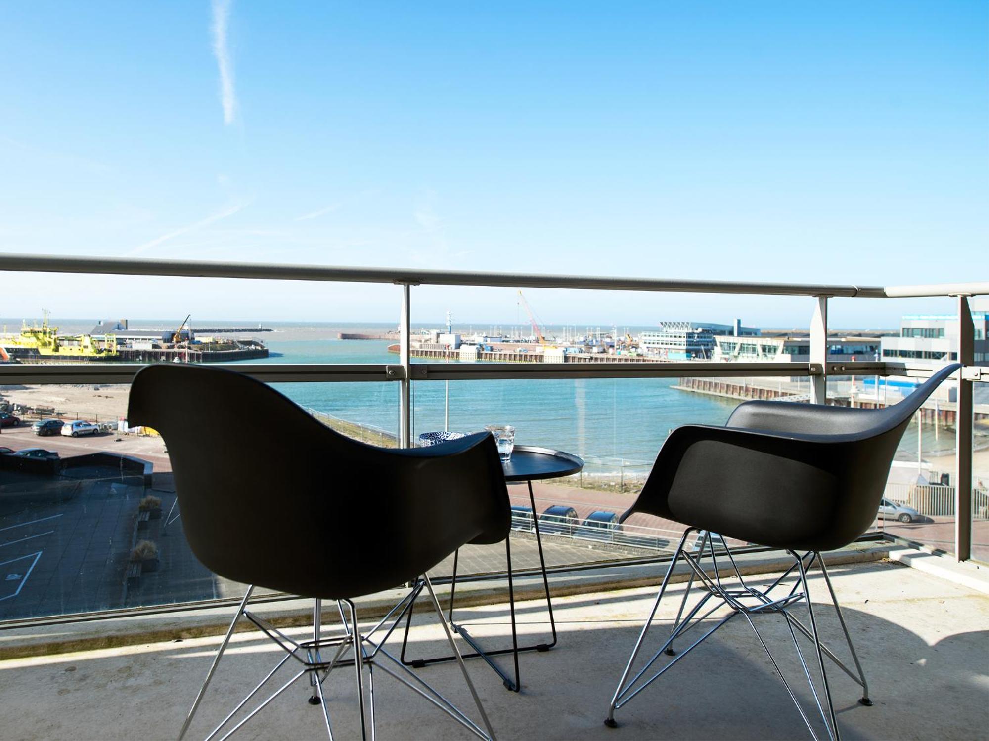 BizStay Harbour III Scheveningen Apartments Den Haag Kamer foto
